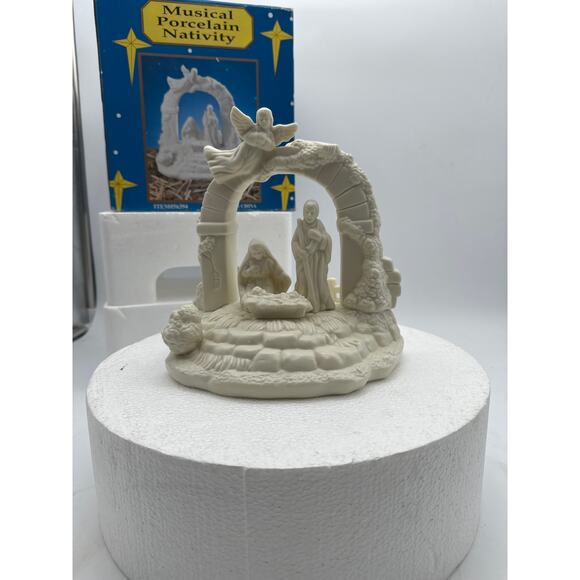 Vtg Large Nativity Set Ceramic Glazed Porcelain Christmas music Box Silent Night - Picture 1 of 12